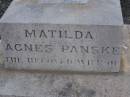 
Matilda Agnes PANSKE,
wife of August PANSKE,
native of Germany,
died 19? Oct 1902 aged 47? years;
Meringandan cemetery, Rosalie Shire
