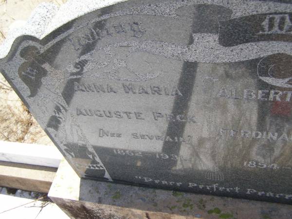 Anna Maria Auguste PECK, nee SEVRAIN?,  | 1862 - 1931;  | Albert Wilhelm Ferdinand PECK,  | 1854 - 1941;  | Milbong St Luke's Lutheran cemetery, Boonah Shire  | 