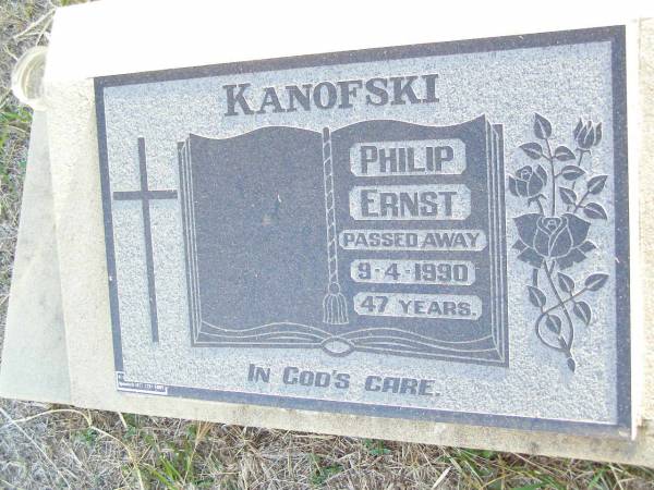 Philip Ernst KANOFSKI,  | died 9-4-1990 aged 47 years;  | St Johns Evangelical Lutheran Church, Minden, Esk Shire  | 