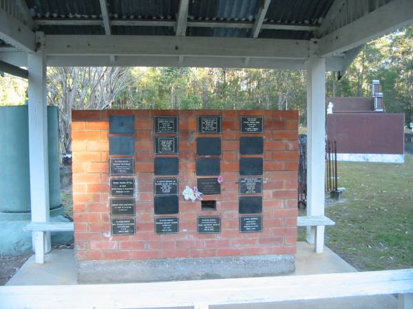 Mooloolah cemetery, City of Caloundra  |   | 