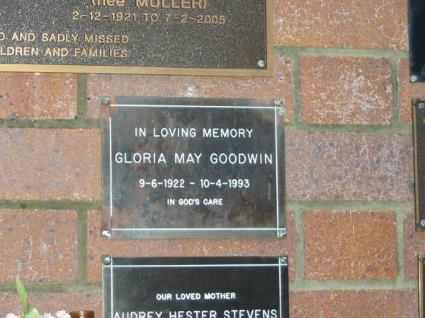 Gloria May GOODWIN,  | 9-6-1922 - 10-4-1993;  | Mooloolah cemetery, City of Caloundra  |   | 