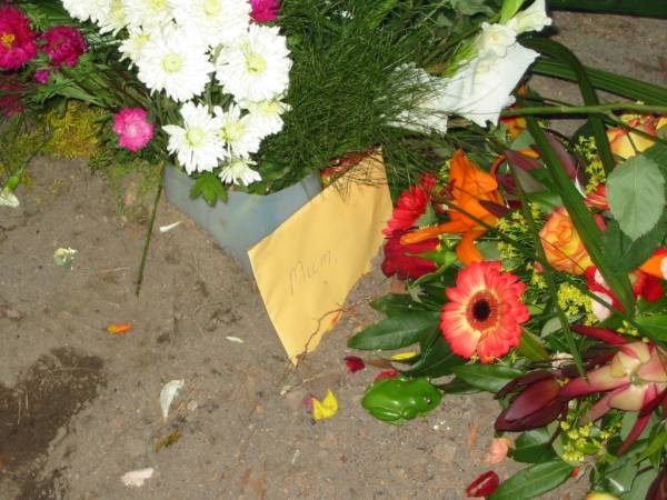 mum;  | Mooloolah cemetery, City of Caloundra  |   | 