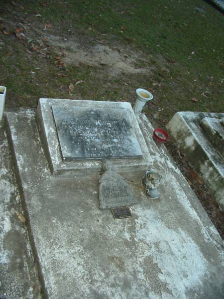 Thomas F. RUTLEY,  | husband father,  | died 13 Aug 1966 aged 45 years;  | Ida RUTLEY,  | grandmother,  | 22-9-21 - 1-12-99;  | Mooloolah cemetery, City of Caloundra  |   | 