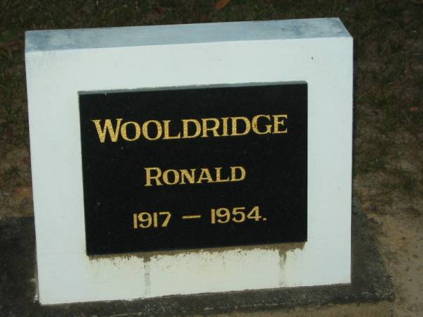 Ronald WOOLDRIDGE,  | 1917 - 1954;  | Mooloolah cemetery, City of Caloundra  |   |   | 