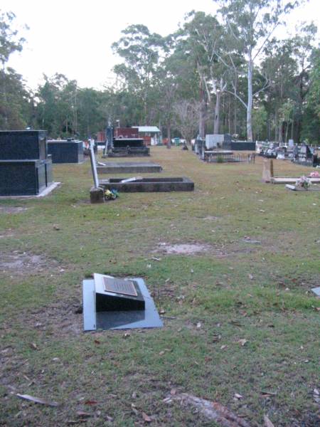 Mooloolah cemetery, City of Caloundra  |   |   | 