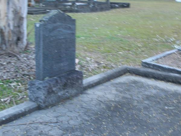Mary Evelyn SHOOTER,  | died 29 Sept 1932,  | Gerald Walter,  | husband,  | died 22 Oct 1943;  | Gerald Roy,  | son,  | died 1 Aug 1932;  | Mooloolah cemetery, City of Caloundra  |   | 
