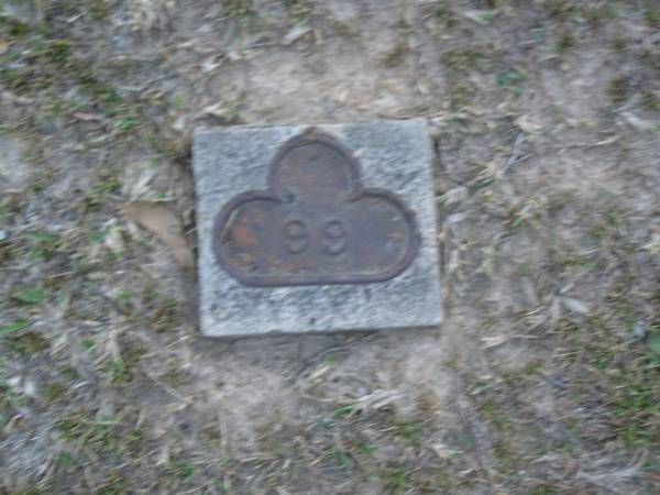 Mooloolah cemetery, City of Caloundra  |   | 