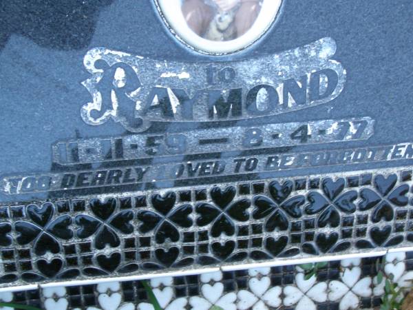 Raymond,  | [believed to be Raymond Mark BROWN],  | 11-11-59 - 8-4-77;  | Mooloolah cemetery, City of Caloundra  |   | 