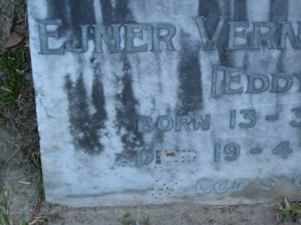 Ejner Verner (Eddy) LUND,  | husband father,  | born 13-3-1916,  | died 19-4-1978;  | Mooloolah cemetery, City of Caloundra  |   | 