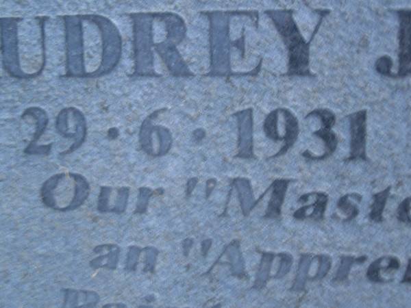 Audrey Joan SPIRLING,  | 29-6-1931 - 28-4-1989;  | Mooloolah cemetery, City of Caloundra  |   | 