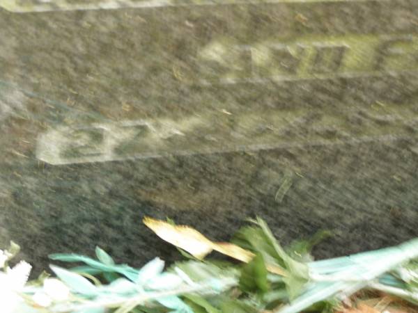 Lorraine Eleanor SCHNITZERLING,  | 27-?-43 - 27-5-94;  | Mooloolah cemetery, City of Caloundra  | [REDO]  |   |   | 