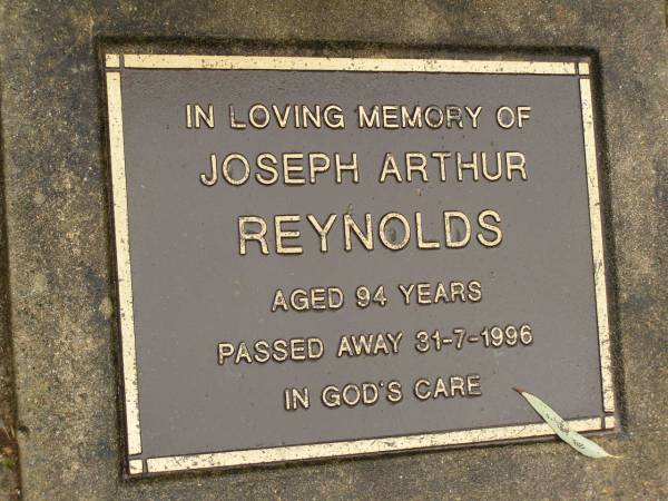 Joseph Arthur REYNOLDS,  | died 31-7-1996 aged 94 years;  | Mooloolah cemetery, City of Caloundra  | 