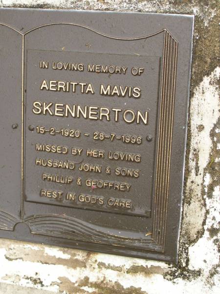 Aeritta Mavis SKENNERTON,  | 15-2-1920 - 28-7-1996,  | husband John,  | sons Phillip & Geoffrey;  | Mooloolah cemetery, City of Caloundra  | 