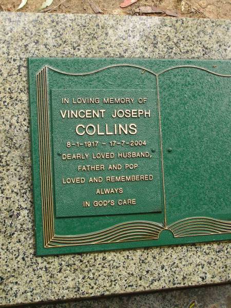 Vincent Joseph COLLINS,  | 8-1-1917 - 17-7-2004,  | husband father pop;  | Mooloolah cemetery, City of Caloundra  | 