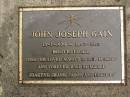 
John Joseph GAIN,
13-1-1939 - 16-7-1993,
father,
missed by Sharyne, Jason & families;
Mooloolah cemetery, City of Caloundra
