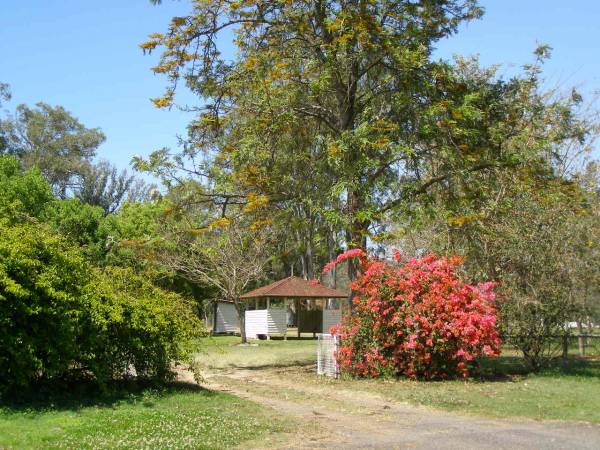 Moore-Linville general cemetery, Esk Shire  | 