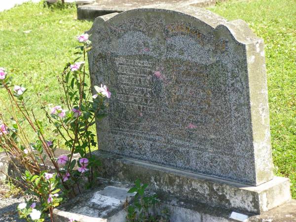 Frederick Charles TRUEMAN,  | father,  | died 1 Oct 1961 aged 81 years;  | Hannah Elizabeth TRUEMAN,  | mother,  | died 25 Sept 1950 aged 58 years;  | Moore-Linville general cemetery, Esk Shire  | 