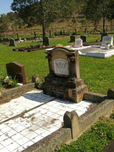 Walter W. FOX,  | husband father,  | died 29 Nov 1942 aged 55 years;  | Susanna Cicelia (Cis) FOX,  | died 1-12-1957 aged 92 years;  | Moore-Linville general cemetery, Esk Shire  | 