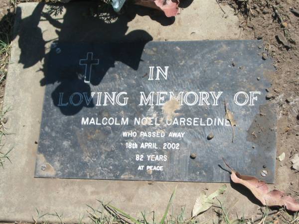 Malcolm Noel CARSELDINE,  | died 18 April 2002 aged 82 years;  | Moore-Linville general cemetery, Esk Shire  | 
