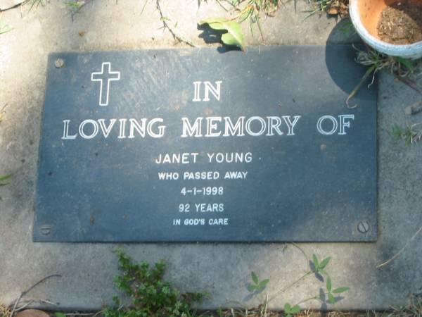 Janet YOUNG,  | died 4-1-1998 aged 92 years;  | Moore-Linville general cemetery, Esk Shire  | 