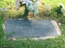 BROWN;
Colin Arthur Gregor,
7-1-1904 - 14-1-1967,
Clarice Heath,
7-10-1911 - 11-2-1998
John,
infant son,
died 24-11-1939;
Moore-Linville general cemetery, Esk Shire
24-1