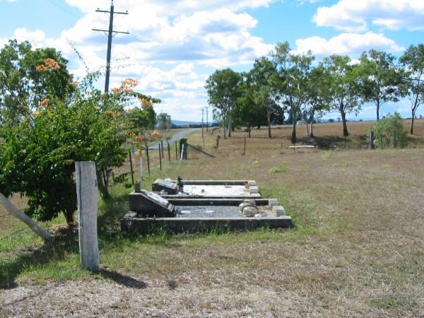 Mt Walker Historic/Public Cemetery, Boonah Shire, Queensland  |   | 