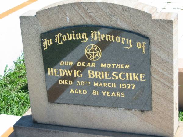 Hedwig BRIESCHKE  | 30 Mar 1977, aged 81  | Mount Beppo Apostolic Church Cemetery  | 