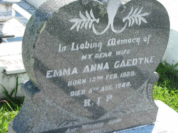 Emma Anna GAEDTKE  | b: 12 Feb 1885, d: 8 Aug 1940  | Mount Beppo Apostolic Church Cemetery  | 