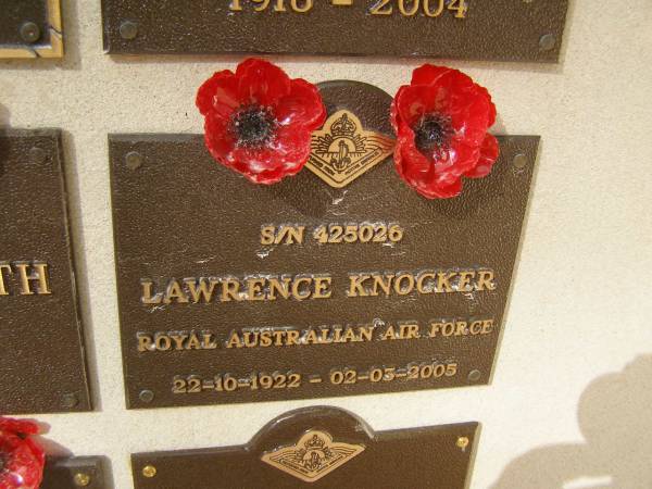 Lawrence KNOCKER; 22-10-1922 - 2-3-2005  | War Memorial, Elsie Laver Park, Mudgeeraba  | 