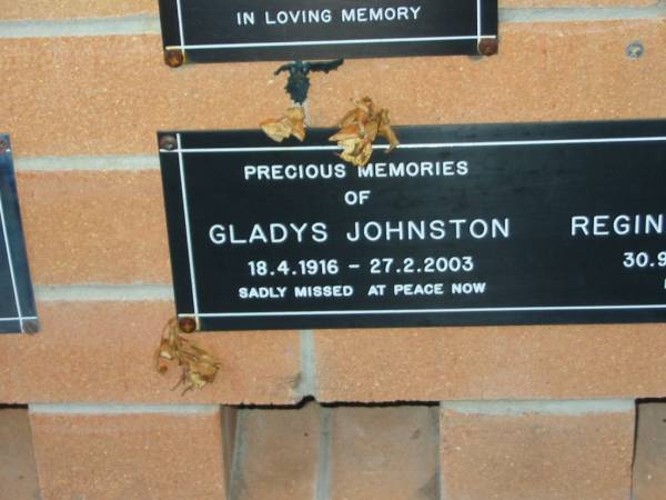 Gladys JOHNSTON,  | 18-4-1916 - 27-2-2003;  | Reginald JOHNSTON,  | 30-9-1910 - 26-5-1997;  | Mudgeeraba cemetery, City of Gold Coast  | 