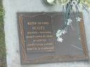 
Keith Munro SCOTT,
10-1-1924 - 19-9-2004,
husband of Dorothy,
father poppy;
Mudgeeraba cemetery, City of Gold Coast
