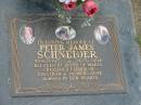 
Peter James SCHNEIDER,
30-12-1932 - 24-3-2004,
husband of Maria,
father of Jonathan & Jasmine-Anne;
Mudgeeraba cemetery, City of Gold Coast
