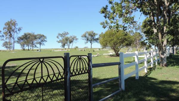 Mulgildie Cemetery, North Burnett Region  |   | 