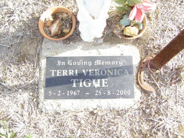 Terri Veronica TIGHE,  | 5-2-1967 - 25-8-2000;  | Murphys Creek cemetery, Gatton Shire  | 