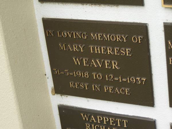 Mary Therese WEAVER,  | 31-5-1918 - 12-1-1937;  | Murwillumbah Catholic Cemetery, New South Wales  | 