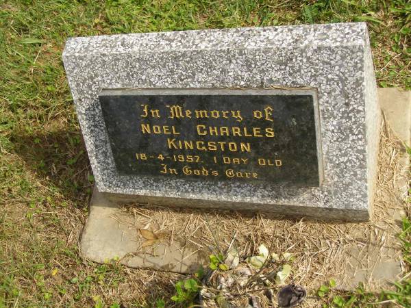 Noel Charles KINGSTON,  | died 18-4-1957 aged 1 day;  | Murwillumbah Catholic Cemetery, New South Wales  | 