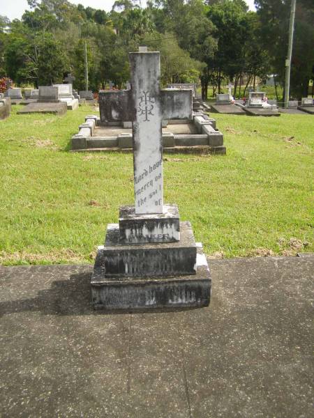 Lila May WALKER,  | died 6 July 1935 aged 41 years;  | John Patrick WALKER,  | father,  | died 23-4-1977 aged 85 years;  | Murwillumbah Catholic Cemetery, New South Wales  | 