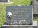 
Guesippi Angelo BANDIERA,
born Italy 29-6-1907,
died Aust 20-8-1970,
mssed by wife, son & daughters;
Murwillumbah Catholic Cemetery, New South Wales
