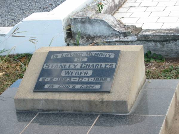 Stanley Charles WEBER  | 2-2-1923 to 17-1-1996  |   | Mutdapilly general cemetery, Boonah Shire  | 
