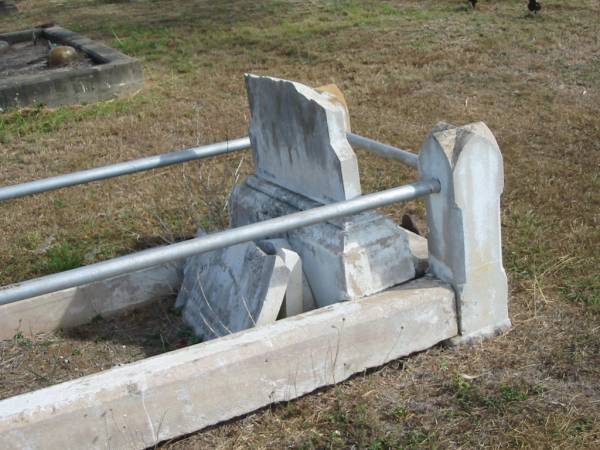 Friederike MEIER  | (wife of Henry Otto MEIER)  | 14 Aug 1905  |   | Mutdapilly general cemetery, Boonah Shire  | 