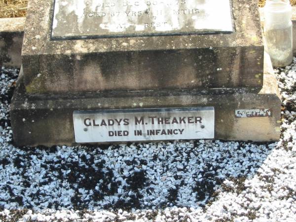 Gladys M THEAKER  | died in infancy  |   | Mutdapilly general cemetery, Boonah Shire  | 