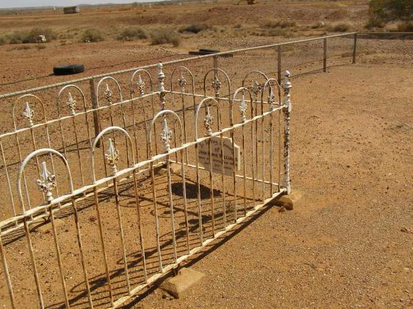 John Howie WILLIAMS,  | Pioneer Cemetery,  | Oodnadatta,  | South Australia  | 