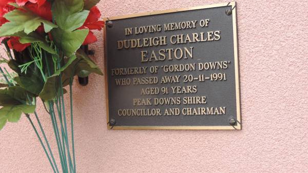 Dudleigh Charles EASTON  | formerly of Gordon Downs  | d: 20 Nov 1991, aged 91  |   | Peak Downs Memorial Cemetery / Capella Cemetery  | 