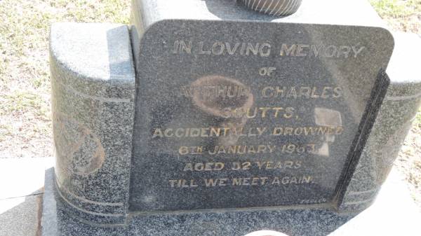 Arthur Charles COUTTS  | d: 6 Jan 1963 aged 32  |   | Peak Downs Memorial Cemetery / Capella Cemetery  | 