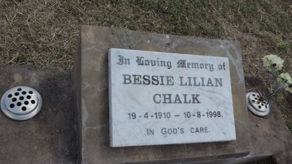 Bessie Lilian CHALK  | b: 19 Apr 1910  | d: 10 Aug 1998  |   | Peak Downs Memorial Cemetery / Capella Cemetery  | 