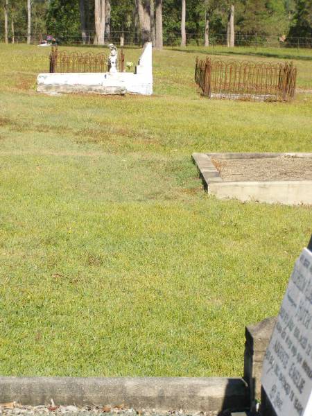 Pimpama Island cemetery, Gold Coast  | 