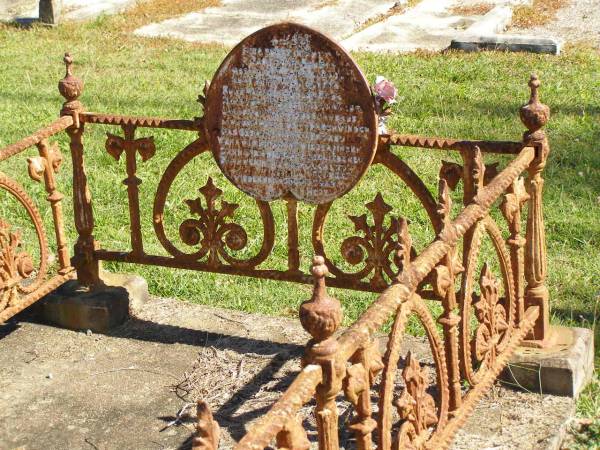 Carl F.W. PARCHERT,  | born 29 Apr 1863,  | died 14 March 1905;  | Pimpama Island cemetery, Gold Coast  | 