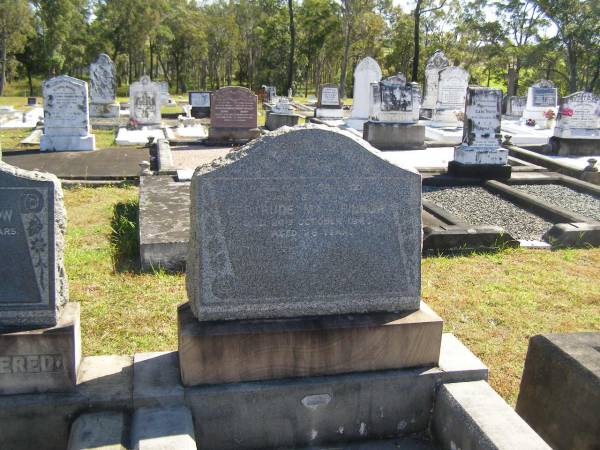 Gertrude May PINNOW,  | died 20 Oct 1945 aged 28 years;  | Pimpama Island cemetery, Gold Coast  | 