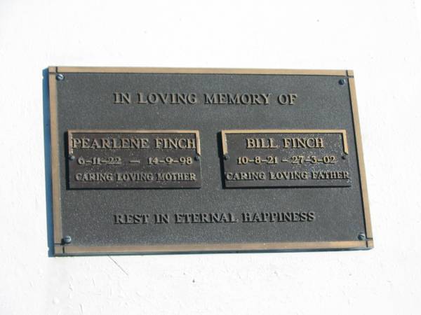 Pearlene FINCH,  | 6-11-22 - 14-9-98,  | mother;  | Bill FINCH,  | 10-8-21 - 27-3-02,  | father;  | Pimpama Island cemetery, Gold Coast  | 
