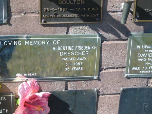 Carl DRESCHER,  | died 27-4-1965 aged 77 years;  | Albertine Friederike DRESCHER,  | died 3-1-1987 aged 93 years;  | Pimpama Island cemetery, Gold Coast  | 